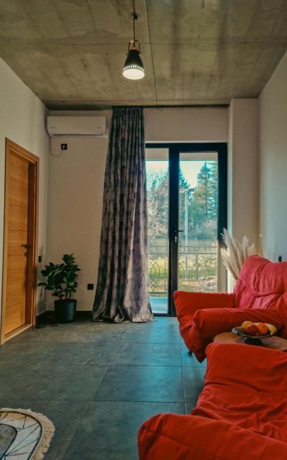 Eco Garden Kutaisi Apartment Exterior foto