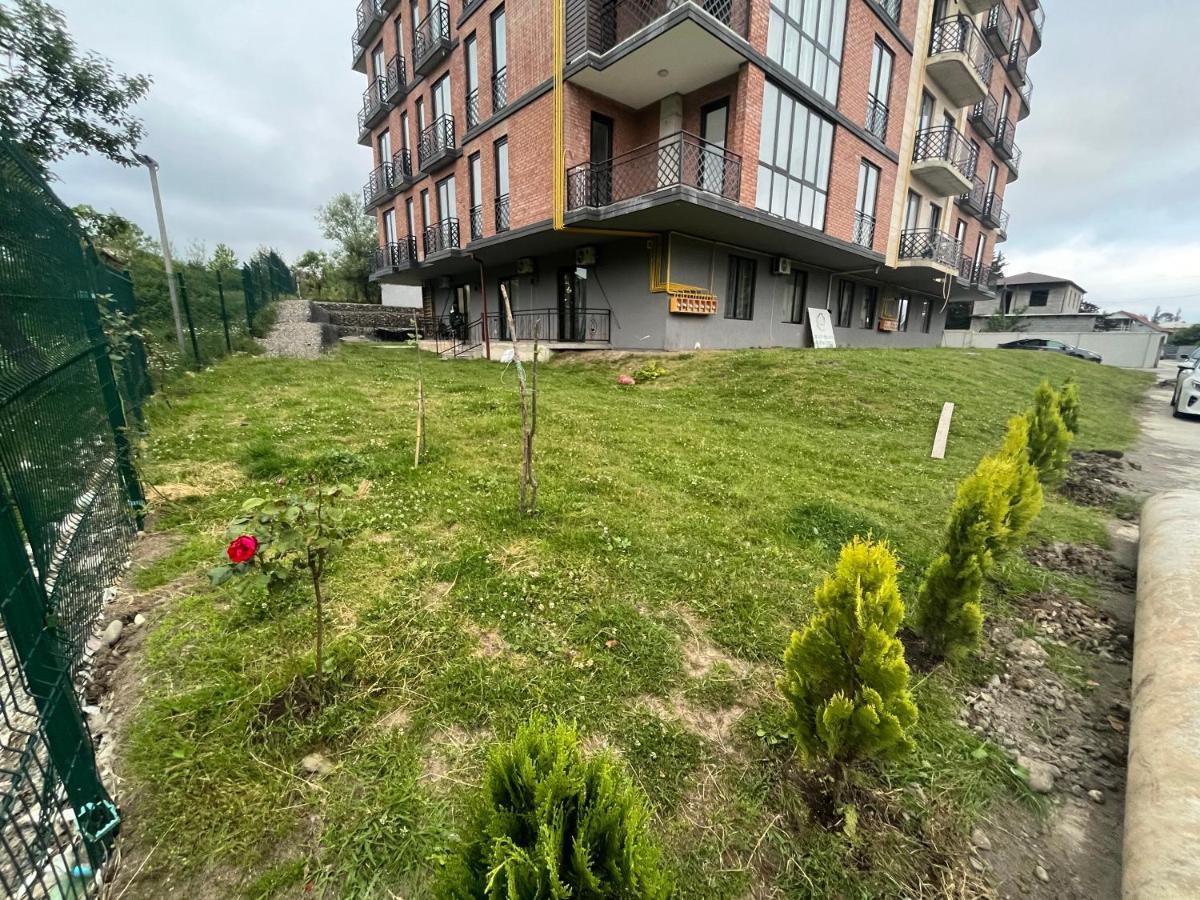 Eco Garden Kutaisi Apartment Exterior foto